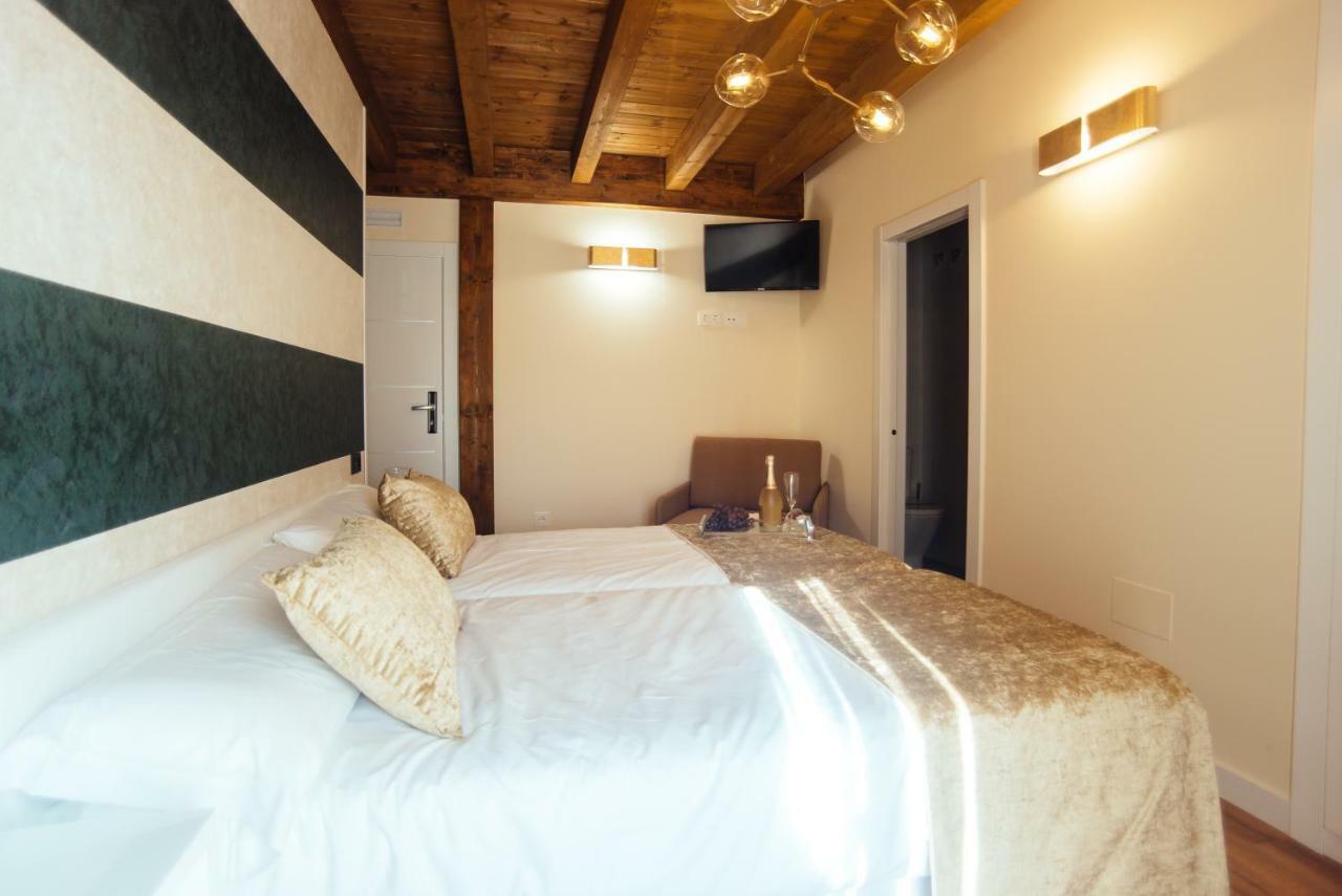 Hotel Rural Pinares De Soria 몰리노스 데 두에로 외부 사진